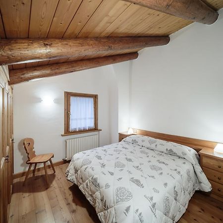 Villa Lacedel - Stayincortina Cortina d'Ampezzo Zimmer foto