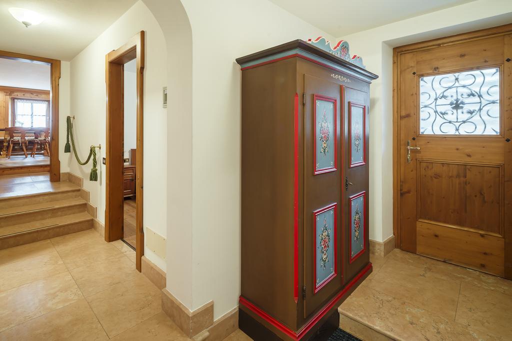 Villa Lacedel - Stayincortina Cortina d'Ampezzo Zimmer foto
