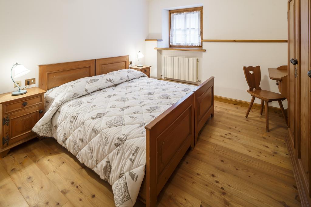 Villa Lacedel - Stayincortina Cortina d'Ampezzo Zimmer foto