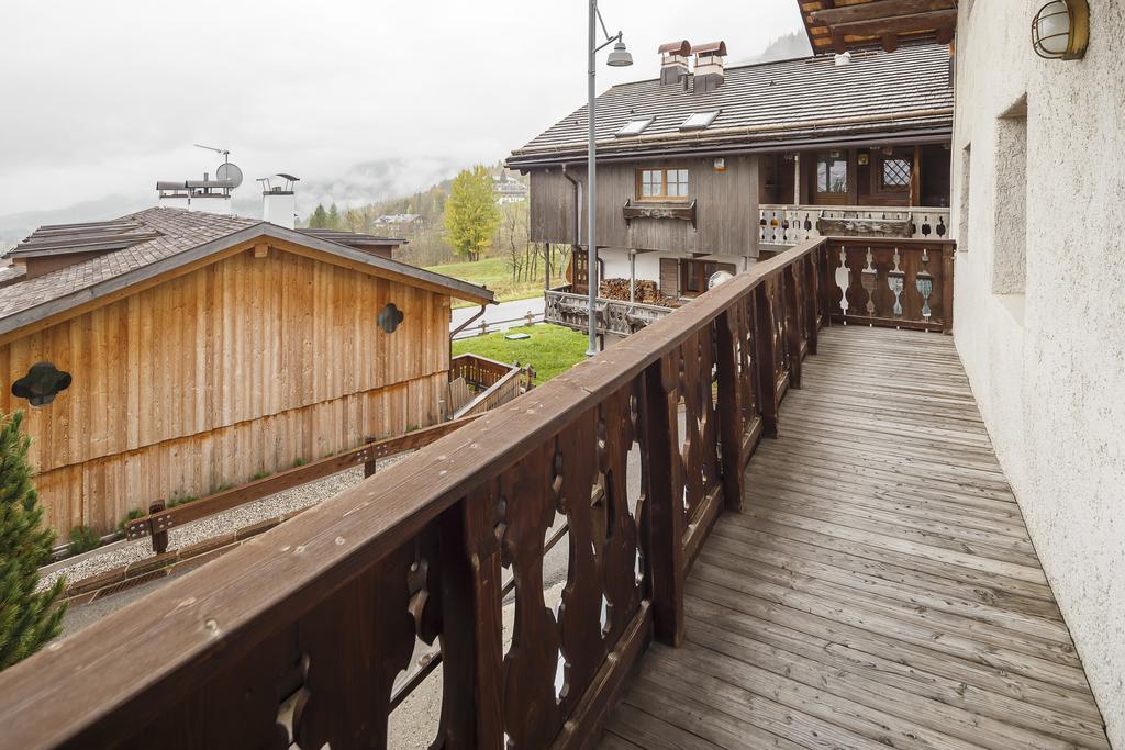 Villa Lacedel - Stayincortina Cortina d'Ampezzo Zimmer foto