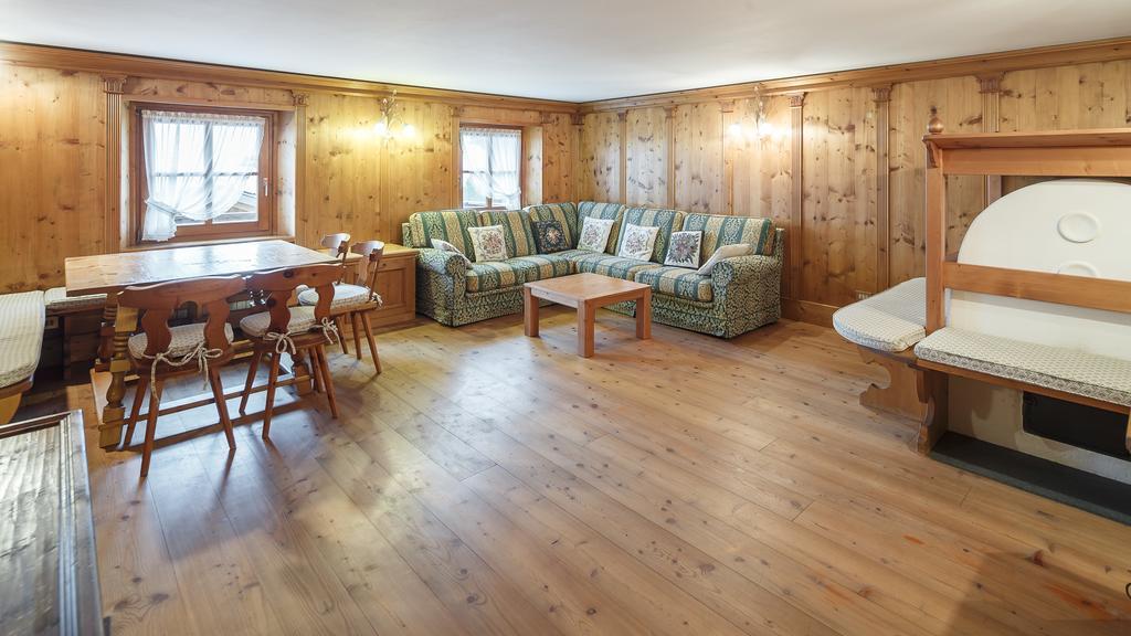 Villa Lacedel - Stayincortina Cortina d'Ampezzo Zimmer foto